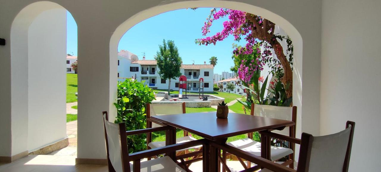 Turquesa Son Bou Appartement Buitenkant foto